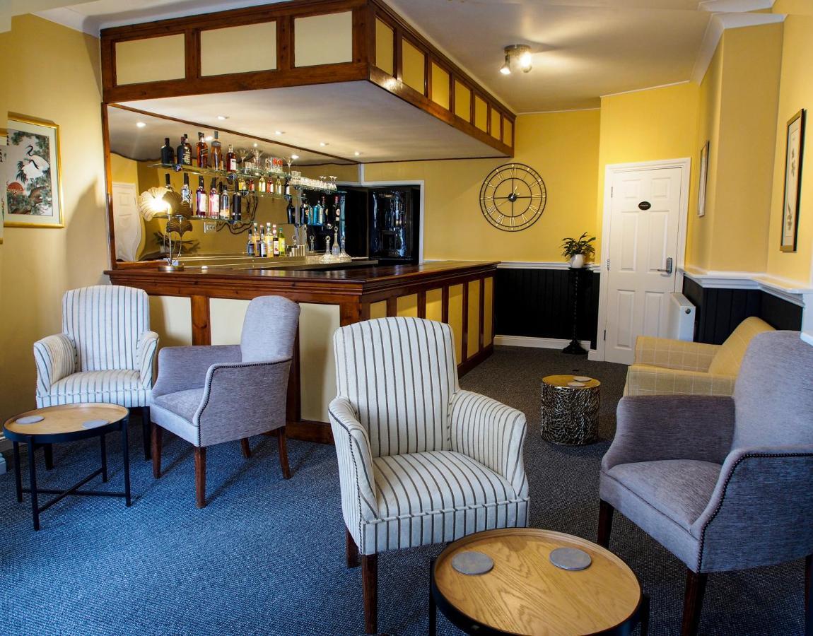 Riverbank Bed And Breakfast Llanwrtyd Wells Esterno foto